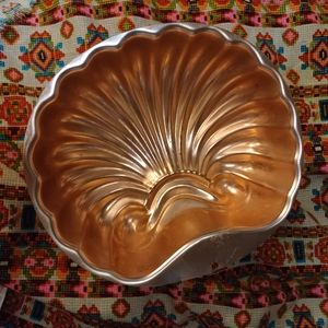 VTG 1980 Wear-ever Copper SEASHELL 6c Mold